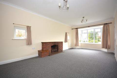 3 bedroom detached bungalow to rent, Southfield Close, Rufforth, York , North Yorkshire, YO23 3RE