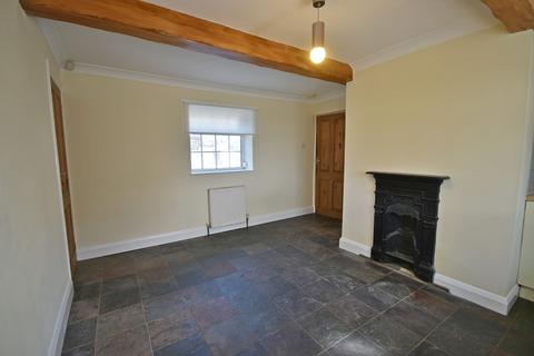 2 bedroom cottage for sale, Upper Batley Low Lane, Upper Batley