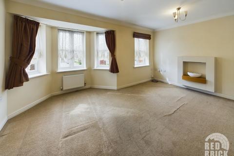 4 bedroom terraced house for sale, Manhattan Way, Coventry CV4