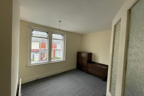 2 bedroom detached house to rent, Portsmouth Street, Swindon SN1