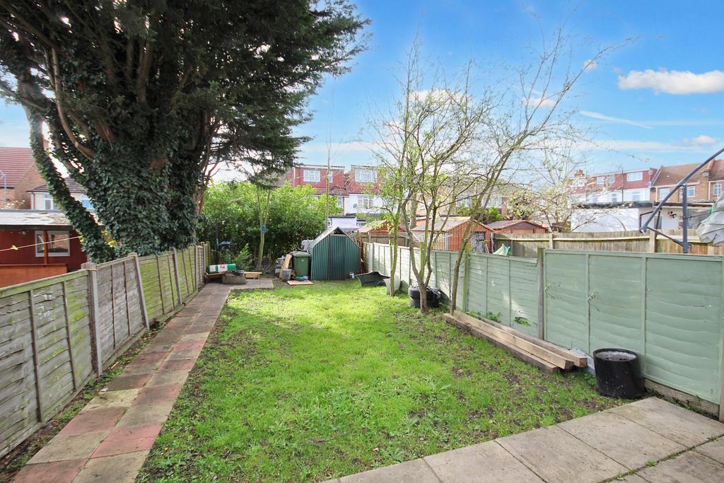 Byron Road, Harrow, Middlesex HA3 3 bed terraced house for sale £525,000