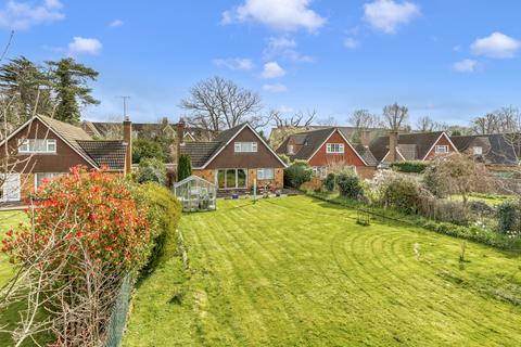 4 bedroom detached house for sale, Hatchgate, Horley, Surrey, RH6