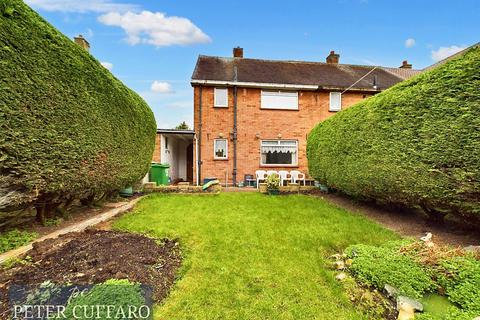 162 Whitefields Road, Cheshunt, Waltham Cross, EN8 0ET