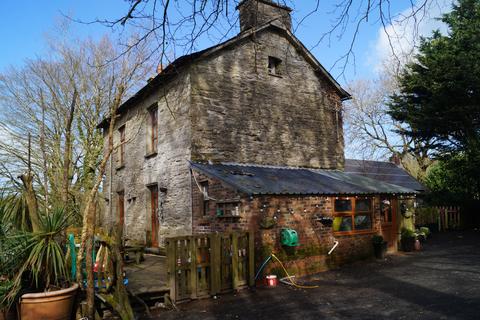 9 bedroom property with land for sale, Coedybryn, Llandysul SA44