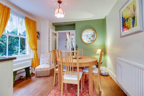 4 bedroom semi-detached house for sale, The Avenue, Lewes