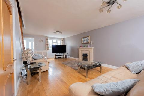 4 bedroom semi-detached house for sale, Frimley, Camberley GU16