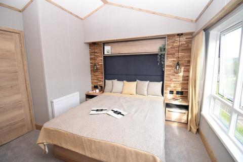 2 bedroom static caravan for sale, Wood Farm Holiday Park