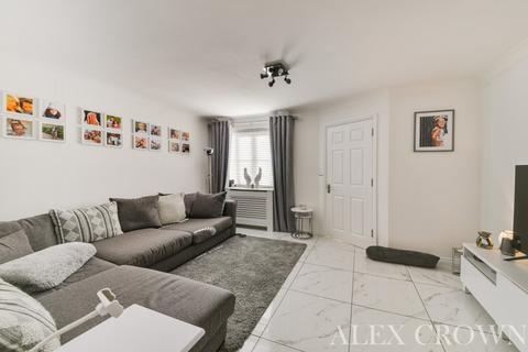 2 bedroom mews for sale, Old Dairy Square, Winchmore Hill