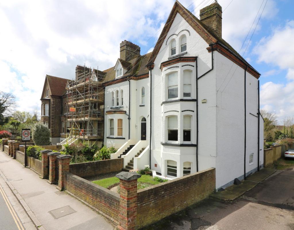 New Street, Sandwich 4 bed end of terrace house for sale £700,000