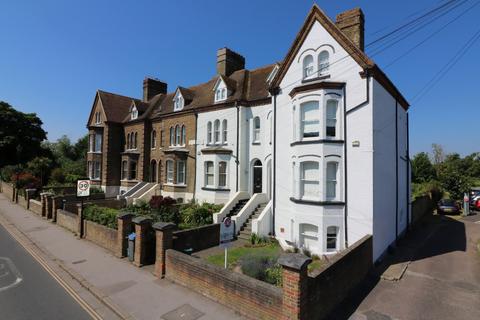 4 bedroom end of terrace house for sale, New Street, Sandwich