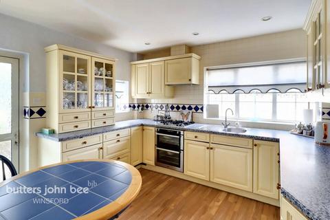 3 bedroom detached house for sale, Townfields Crescent, Winsford