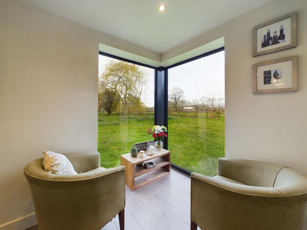 Seating area in kitchen