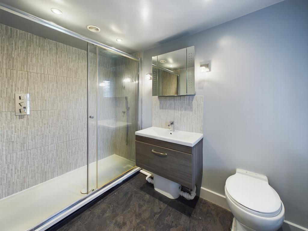 En Suite Shower room