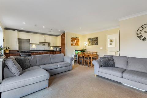 2 bedroom flat for sale, Heydon Way, Broadbridge Heath, RH12
