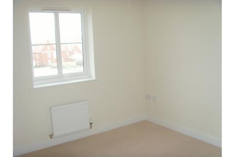 2 bedroom flat to rent, Campion Way, Bridgwater TA5