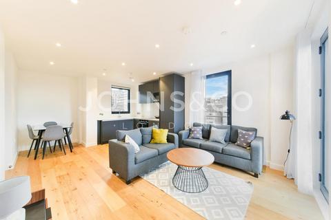 2 bedroom apartment to rent, Luxe Tower, Aldgate, London, E1