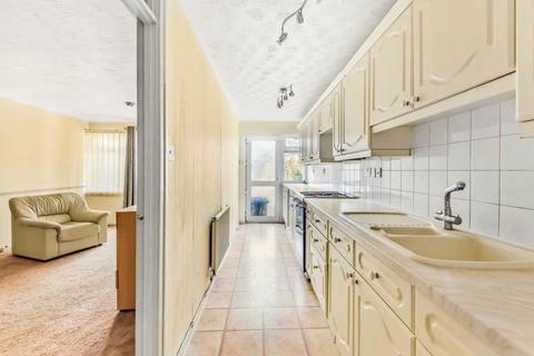 3 bedroom terraced house for sale, Waxes Close, Abingdon, Oxfordshire, OX14 2NG