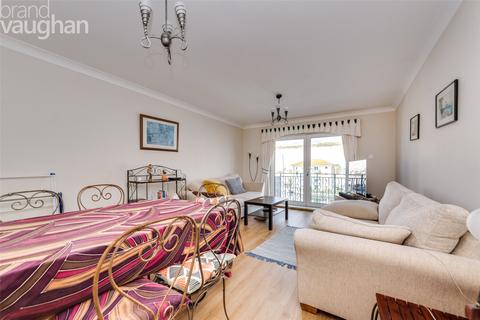 2 bedroom flat to rent, The Strand, Brighton, BN2