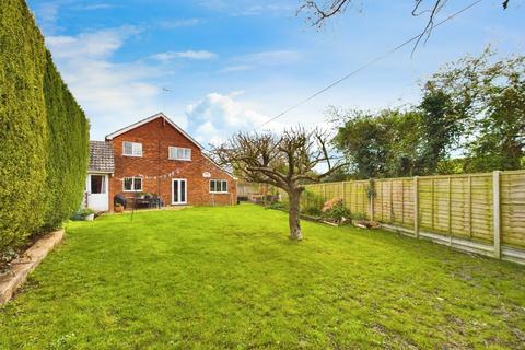4 bedroom detached house for sale, Bramble End, Sawtry, PE28