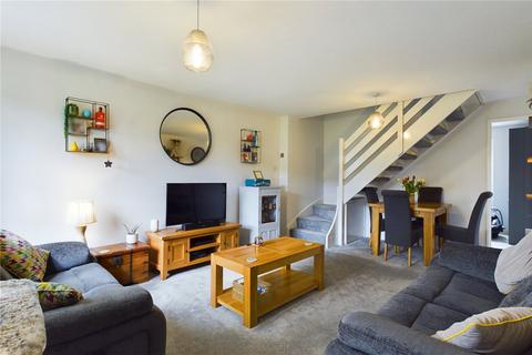 37 The Quantocks, Thatcham, RG19 3SF
