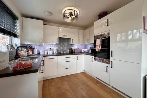9 Dunnock End, Didcot, OX11 6AD