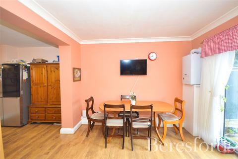 167 Hunters Square, Dagenham, RM10 8BQ