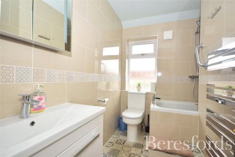 167 Hunters Square, Dagenham, RM10 8BQ