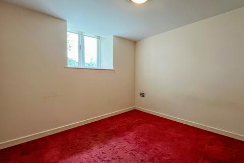1 bedroom flat for sale, Sandars Maltings, Bridge Street, Gainsborough, Lincolnshire, DN21