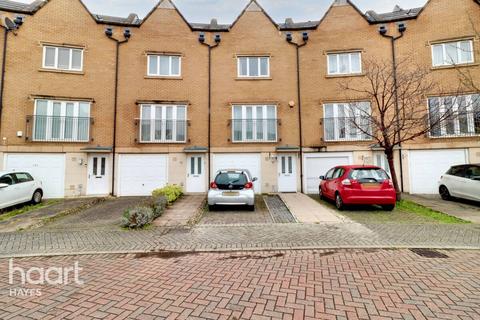 4 bedroom townhouse for sale, Varcoe Gardens, Hayes