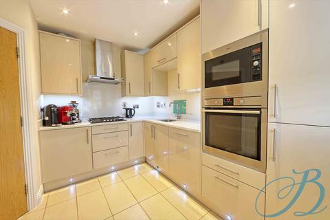 4 bedroom end of terrace house for sale, Moorland Way, Maidenhead, SL6