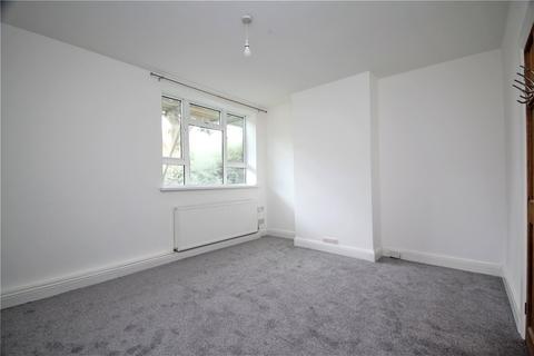 2 bedroom flat to rent, Cecil Road, Lancing, West Sussex, BN15