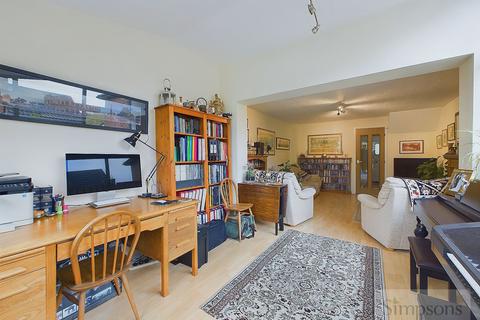 40 Allder Close, Abingdon, OX14 1YG