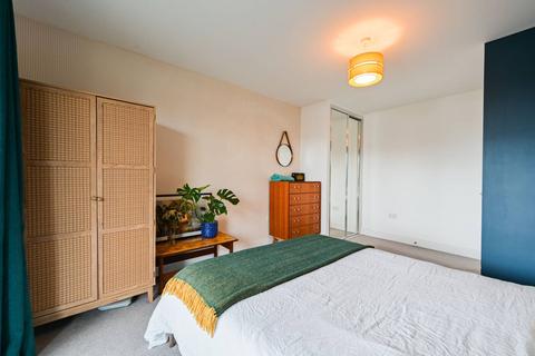 Flat 102, Thorpe Court, 2 Bramble Path, London, E3 3XP