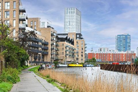 Flat 102, Thorpe Court, 2 Bramble Path, London, E3 3XP
