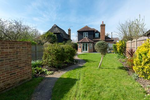 4 bedroom detached house for sale, Church Lane, Chislet