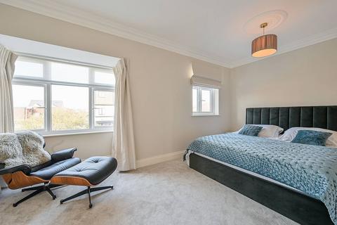 1 bedroom flat to rent, Woodstock Avenue, Northfields, London, W13