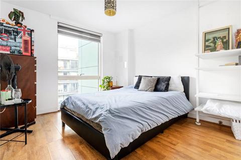 3 bedroom apartment to rent, Orsman Road, London, N1
