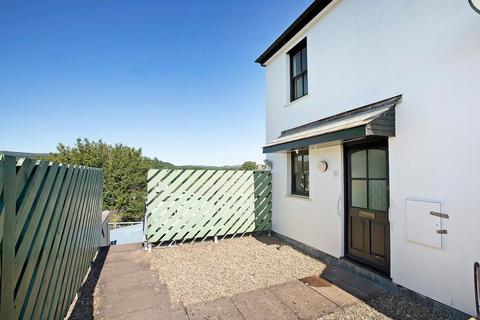 2 bedroom property to rent - Fore Street, Bovey Tracey, TQ13