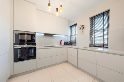 2 bedroom apartment for sale, Sutherland Avenue, Maida Vale, London, W9