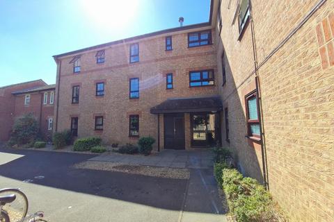 66 Albany Walk, Woodston, Peterborough, PE2 9JW