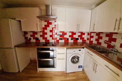 66 Albany Walk, Woodston, Peterborough, PE2 9JW