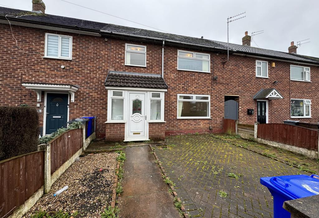 Manchester, Manchester M22 3 bed semi-detached house - £1,400 pcm (£323 pw)
