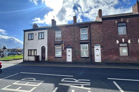 2 bedroom terraced house for sale, Charming 2 Bedroom Terraced House with Private Parking in Mealhouse Lane, Manchester