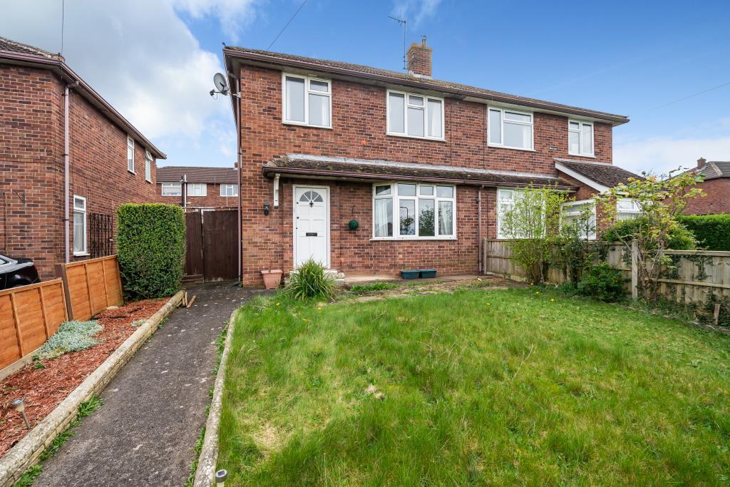 Marlowe Drive, Hereford, HR4 3 bed semidetached house for sale £220,000