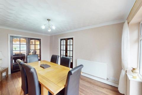 4 Aspen Close, Westhoughton, Bolton, BL5 3UN