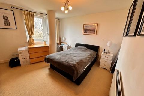 1 bedroom apartment to rent, New Atlas Wharf, London E14