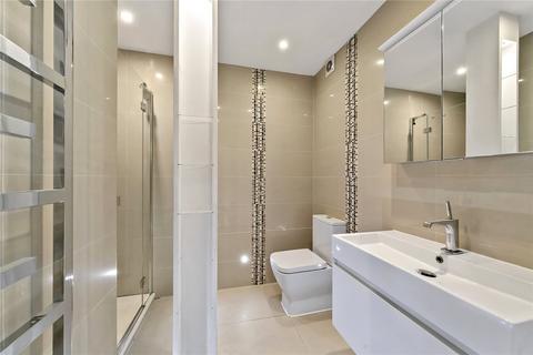 3d Blake Mews, Richmond, TW9 3GA