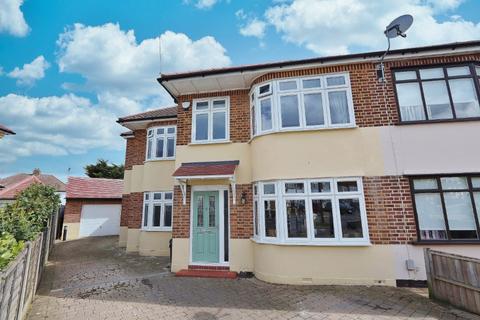 4 bedroom semi-detached house for sale, Heather Way, Rise Park, RM1