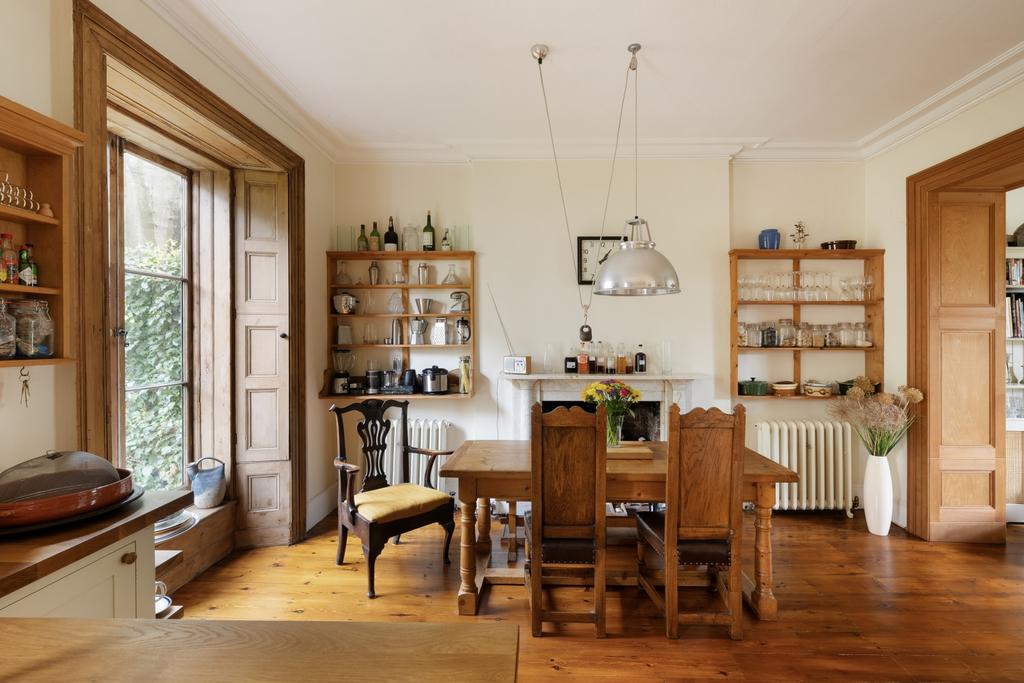 Breakfast Room (2)