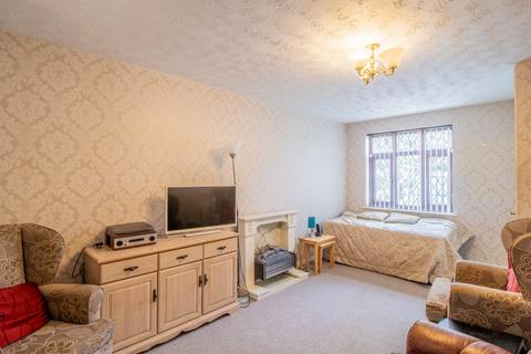 2 bedroom terraced house for sale, Howard Close, Long Eaton, Nottingham, Nottinghamshire, NG10